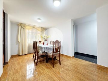 CASA 4 PISOS URB RENOVACION PALOMINO ALTURA PODER JUDICIAL