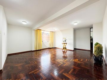CASA 4 PISOS URB RENOVACION PALOMINO ALTURA PODER JUDICIAL