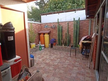 Casa en Venta La Florida con Dpto. Interior independiente, Referencia Diego portales con Nuevo Continente