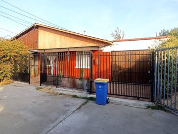 Casa en Venta La Florida con Dpto. Interior independiente, Referencia Diego portales con Nuevo Continente