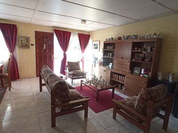 Casa en Venta La Florida con Dpto. Interior independiente, Referencia Diego portales con Nuevo Continente
