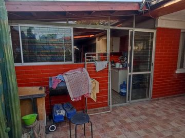 Casa en Venta La Florida con Dpto. Interior independiente, Referencia Diego portales con Nuevo Continente