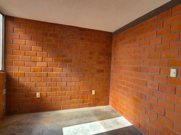 DEPARTAMENTO EN VENTA EN CONJUNTO NARANJOS, ZONA SAN RAMÓN A 500m DE LA 11 SUR!!