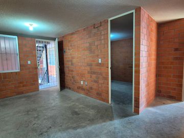 DEPARTAMENTO EN VENTA EN CONJUNTO NARANJOS, ZONA SAN RAMÓN A 500m DE LA 11 SUR!!
