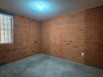 DEPARTAMENTO EN VENTA EN CONJUNTO NARANJOS, ZONA SAN RAMÓN A 500m DE LA 11 SUR!!