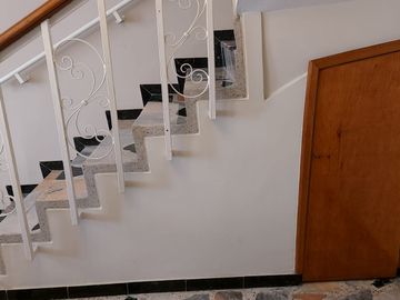 En Venta Casa familiar remodelada, en la Fragua San Antonio Bogotá