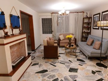 En Venta Casa familiar remodelada, en la Fragua San Antonio Bogotá