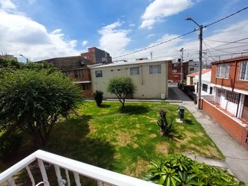 En Venta Casa familiar remodelada, en la Fragua San Antonio Bogotá