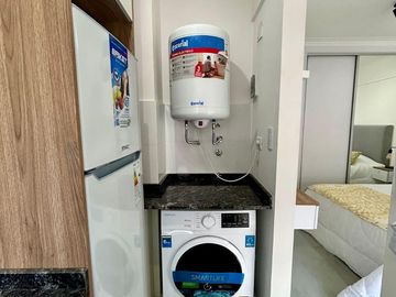 Venta ambiente al frente con balcon saliente, Centro Mar del Plata