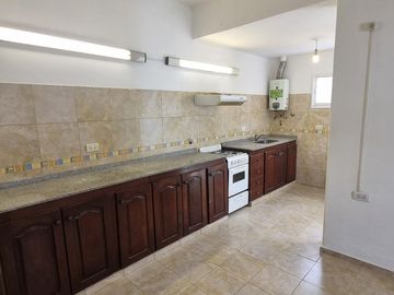 PROPIEDAD EN VENTA - ARGUELLO