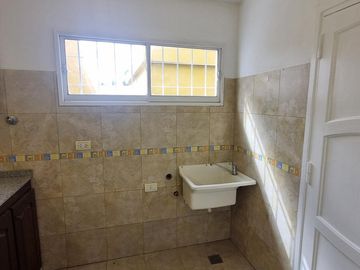 PROPIEDAD EN VENTA - ARGUELLO