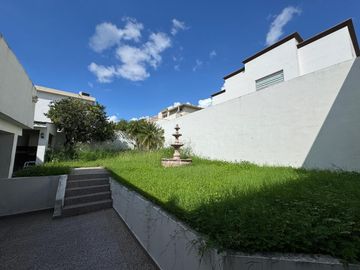 CASA EN VENTA EN CONTRY