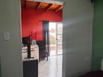 CASA MULTIFAMILIAR EN VENTA - MORENO