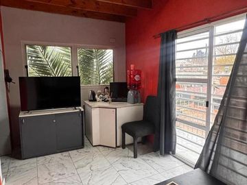 CASA MULTIFAMILIAR EN VENTA - MORENO