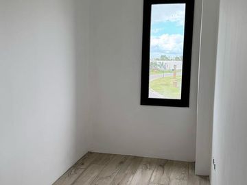Casa lote interno en San Sebastian