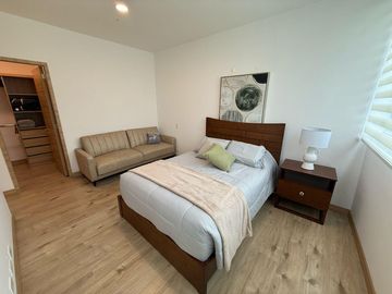 SUITE AMOBLADA EN VENTA, EDIFICIO UNIQUE, IDEAL PARA AIRBNB