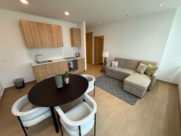 SUITE AMOBLADA EN VENTA, EDIFICIO UNIQUE, IDEAL PARA AIRBNB