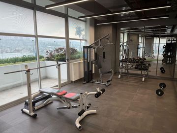 SUITE AMOBLADA EN VENTA, EDIFICIO UNIQUE, IDEAL PARA AIRBNB