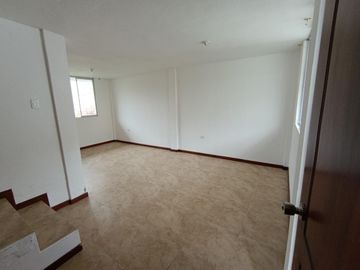 Casa en Venta, Urbanizacion Valle Hermoso 2, Ambato, BPIRI
