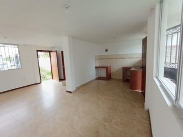Casa en Venta, Urbanizacion Valle Hermoso 2, Ambato, BPIRI