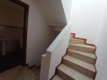 Casa en Venta, Urbanizacion Valle Hermoso 2, Ambato, BPIRI