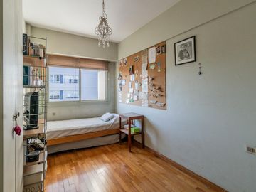 Departamento en Venta en Palermo, luminoso y con cochera