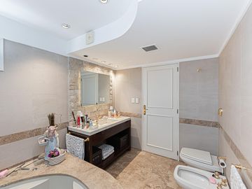 Increible Penthouse en zona alta de Recoleta