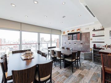Increible Penthouse en zona alta de Recoleta