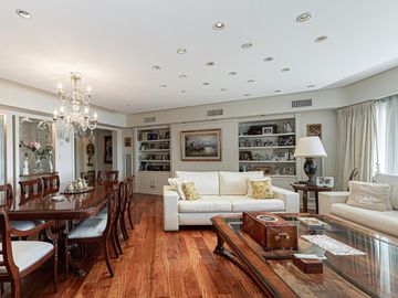 Increible Penthouse en zona alta de Recoleta
