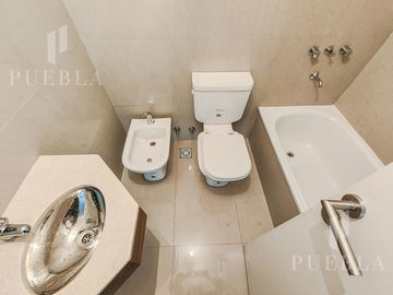 VENTA 2 AMBIENTES TIPO LOFT  EN RECOLETA APTO CREDITO