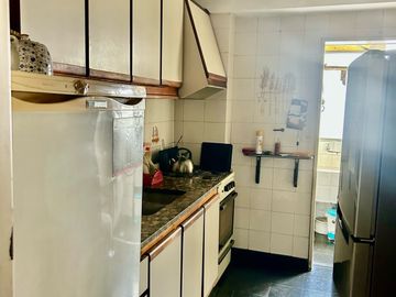 VENTA 3-4 AMBIENTES  CON DEPENDENCIA EN RECOLETA