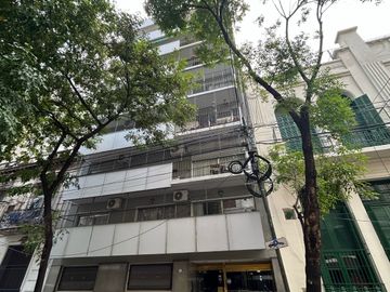 VENTA 3-4 AMBIENTES  CON DEPENDENCIA EN RECOLETA