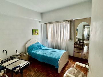 VENTA 3-4 AMBIENTES  CON DEPENDENCIA EN RECOLETA