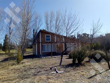 En Venta, Casa de 2 dormitorios en Arroyito Golf Club