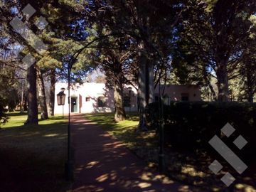 En Venta, Casa de 2 dormitorios en Arroyito Golf Club