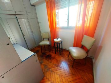 Departamento en  venta 4 ambientes 3 dormitorios con dependencia con baño privado