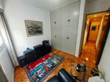 Departamento en  venta 4 ambientes 3 dormitorios con dependencia con baño privado