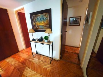 Departamento en  venta 4 ambientes 3 dormitorios con dependencia con baño privado