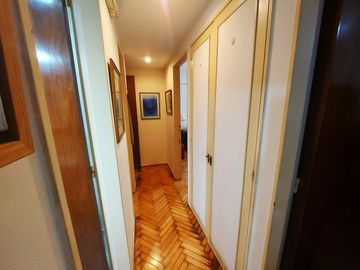 Departamento en  venta 4 ambientes 3 dormitorios con dependencia con baño privado