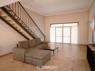 Casa en  B° Olivos del Fundador