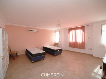 Casa en  B° Olivos del Fundador