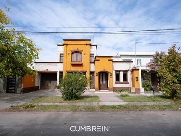 Casa en  B° Olivos del Fundador