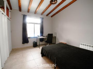 Casa en  B° Olivos del Fundador