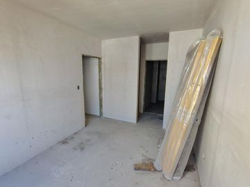 Venta | Departamento | balcón | baulera | Parrilla  | Opción