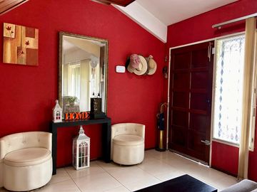 EXCELENTE CHALET 5 AMBIENTES EN SAN MARTIN CENTRO