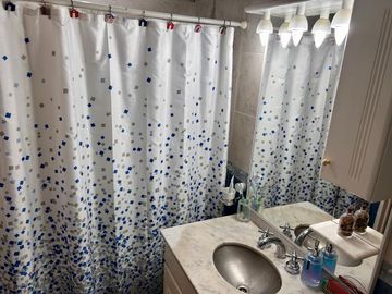 EXCELENTE CHALET 5 AMBIENTES EN SAN MARTIN CENTRO