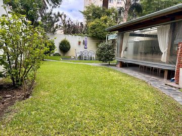 EXCELENTE CHALET 5 AMBIENTES EN SAN MARTIN CENTRO