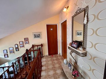 EXCELENTE CHALET 5 AMBIENTES EN SAN MARTIN CENTRO