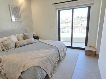 Casas nuevas con Roof Garden en venta en zona Schoenstatt Corregidora