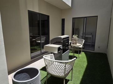 Casas nuevas con Roof Garden en venta en zona Schoenstatt Corregidora